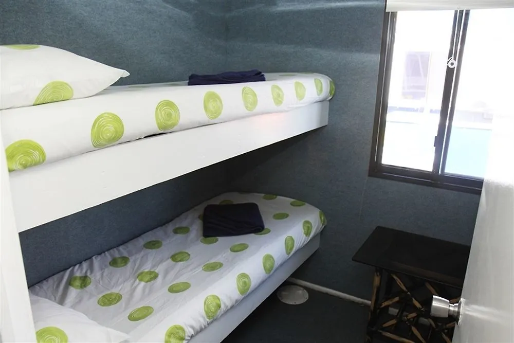 Boyds Bay Houseboat Holidays Tweed Heads