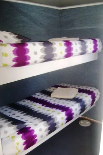 *** Hotel Boyds Bay Houseboat Holidays Tweed Heads Australia