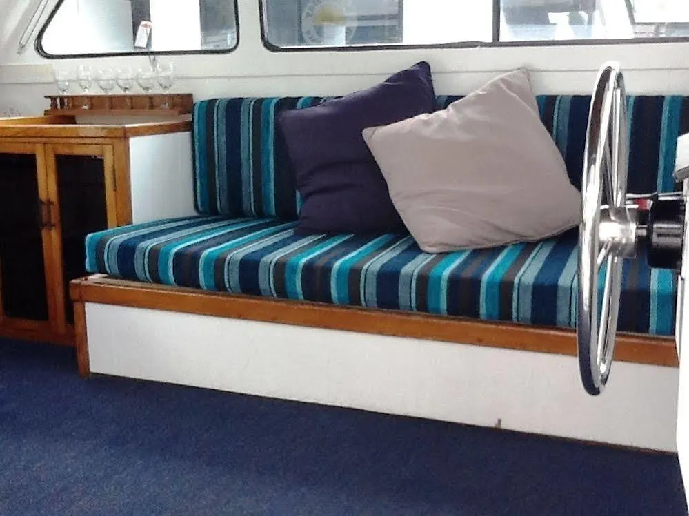 Boyds Bay Houseboat Holidays Tweed Heads Hotel